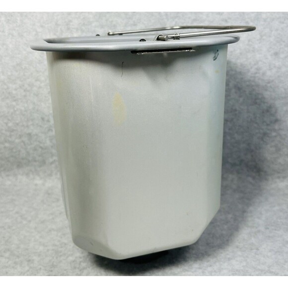 Hitachi Home Bakery Bread Maker Model HB-D103 Pan + Paddle Part Replacement READ - Picture 7 of 16